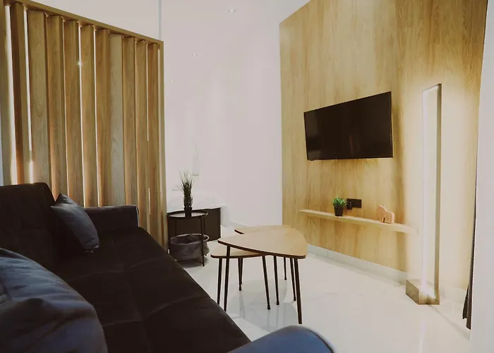 Fenias Luxury Studios